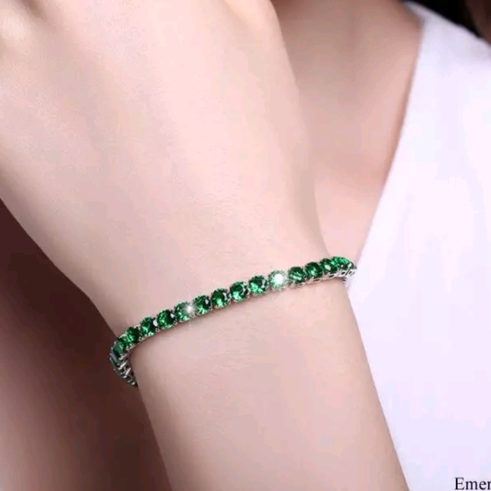Bracelet.!😍 - Picture 2 of 8